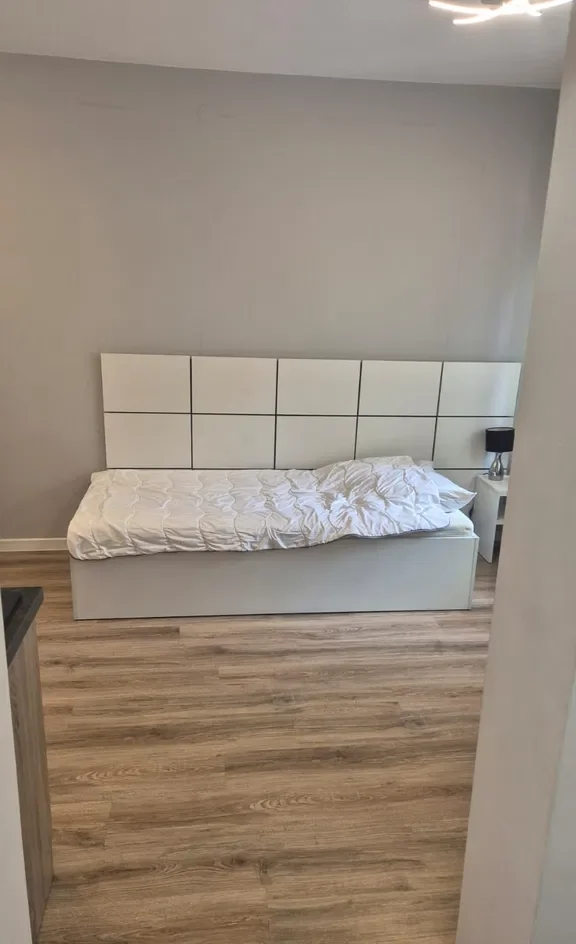 Mieszkanie 1-pokojowe do zamieszkania w Śródmieściu - zdjęcie 4