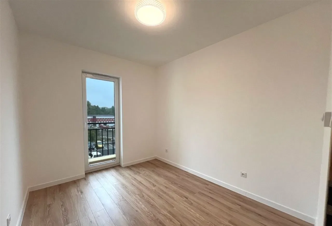 Tessin Park,3 pokoje,ogrzewanie podłogowe, garaż! - zdjęcie 8