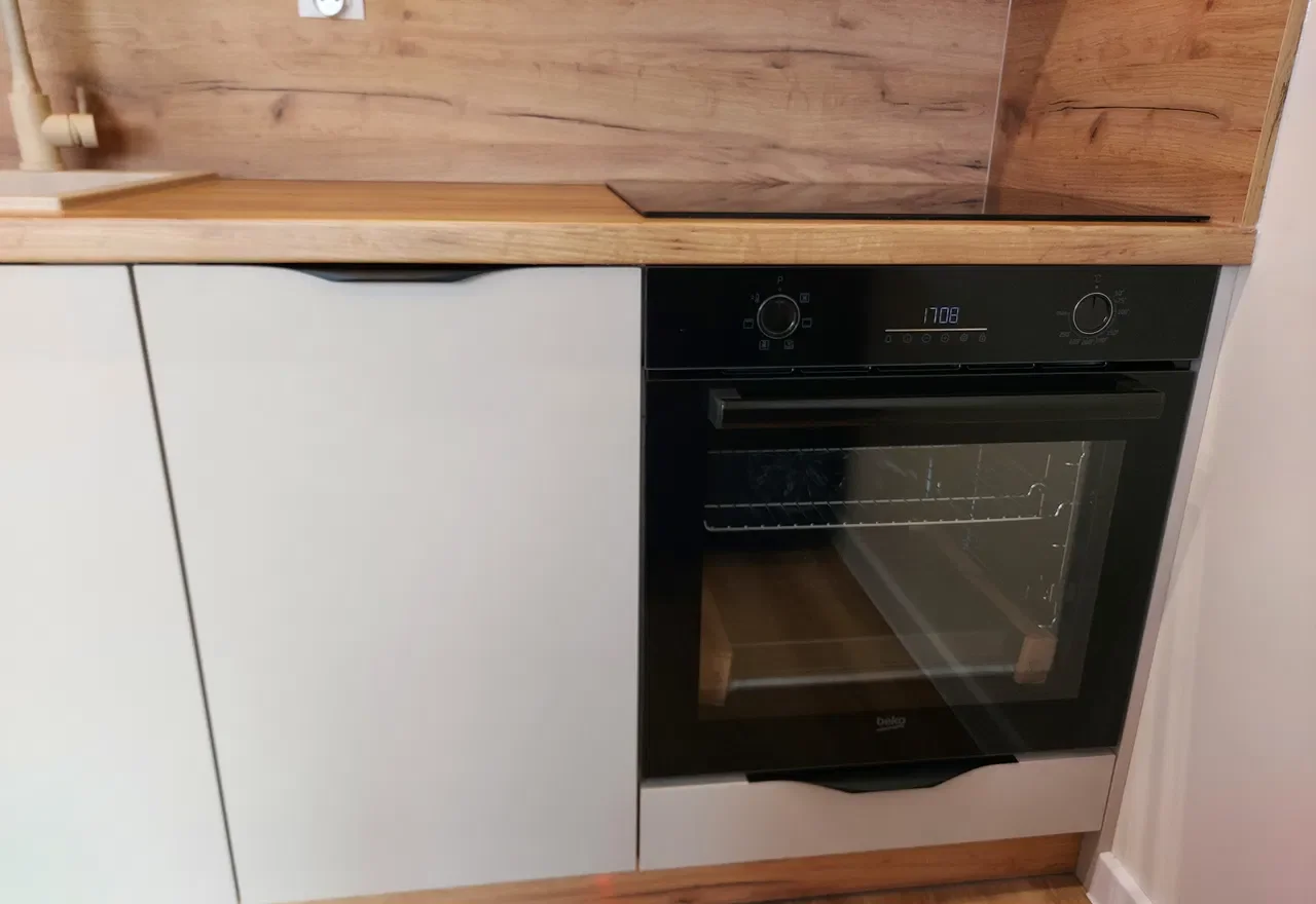 Ekskluzywny nowy apartament w najlepszym miejscu miasta - zdjęcie 8