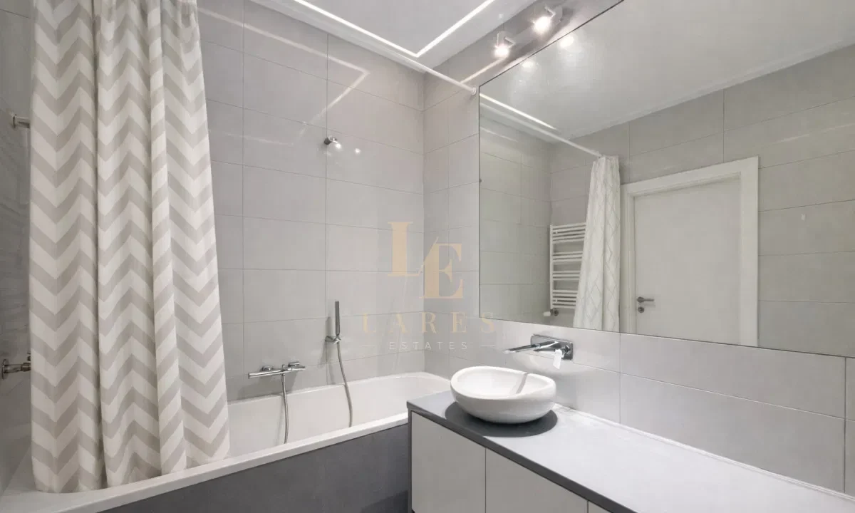 Garaż | Balkon | Ochrona | Po remoncie | Wanna - zdjęcie 8