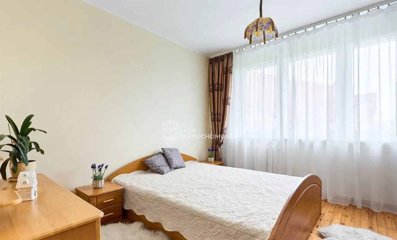 Mieszkanie 3 pok dla Rodziny w centrum Polic - zdjęcie 3
