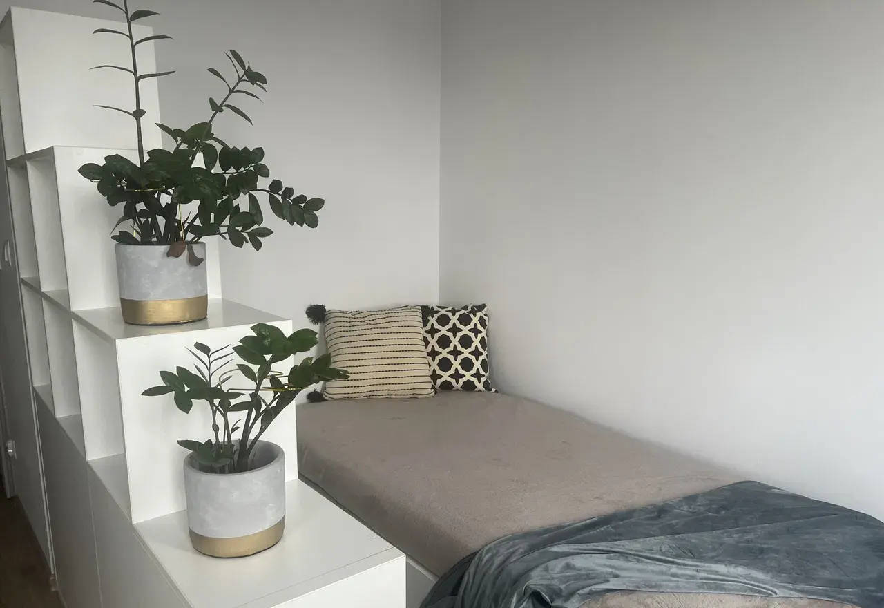 Komfortowe mieszkanie 1-pokojowe z balkonem w Krakowie (Os. Ozon)