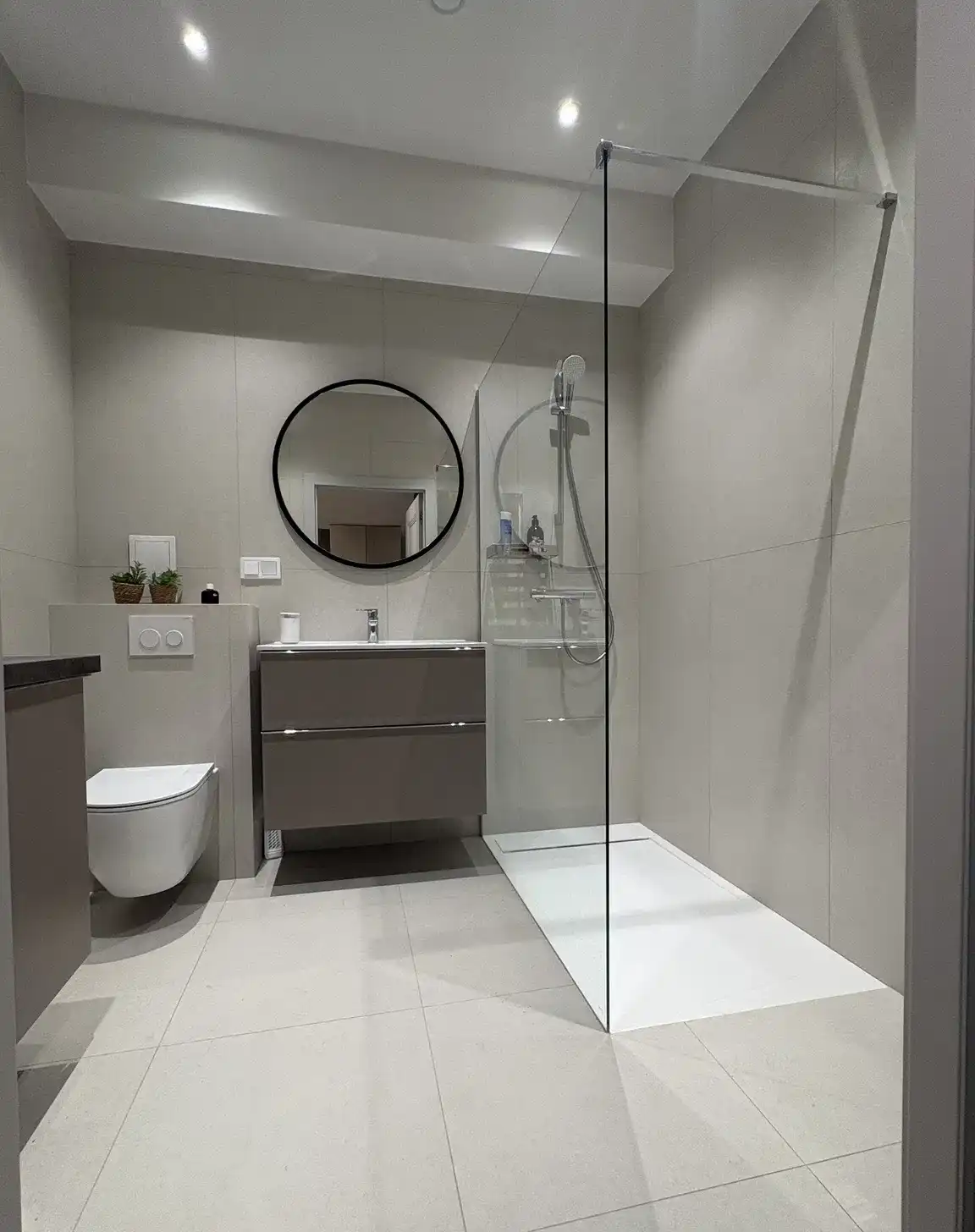WYnajmę apartament 40 m2 na Pl.Grunwaldzkim po generalnym remoncie! - zdjęcie 7