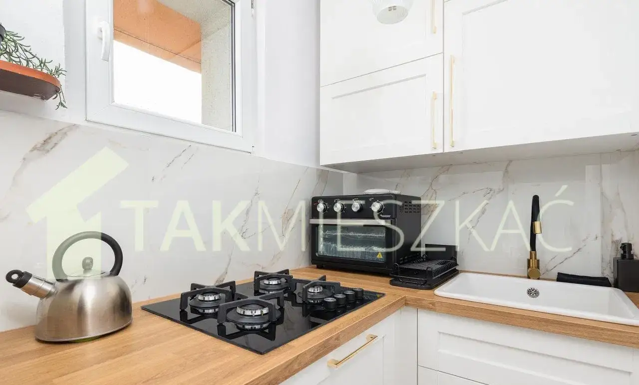 Elegancka kawalerka w Centrum - zdjęcie 8