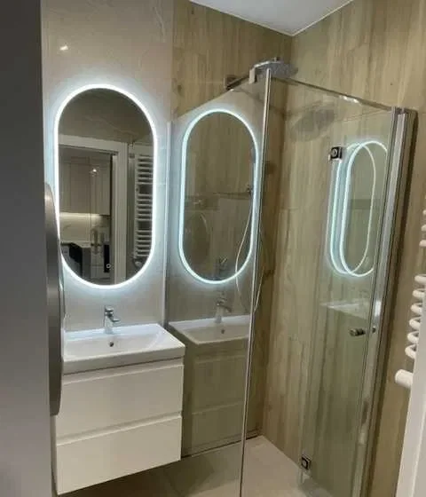 Wynajmę bezpośrednio dwupokojowe mieszkanie 45m2 z miejscem postojowym w apartamentowcu ul. Angielska 32. - zdjęcie 8