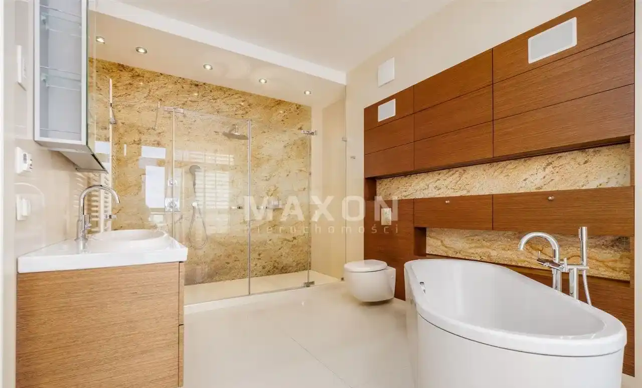 Apartament z panoramicznym widokiem - zdjęcie 9
