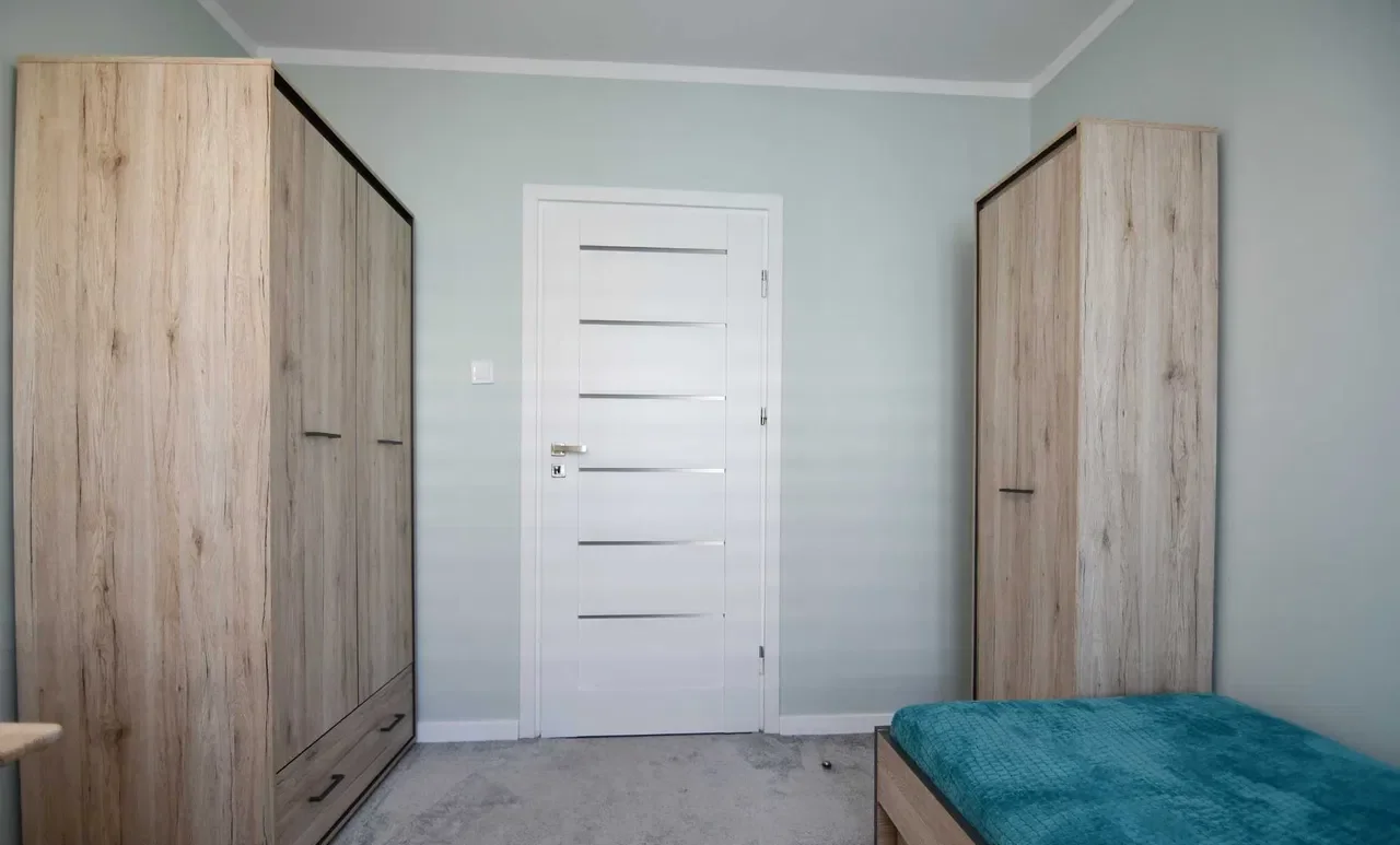 Nowe Miasto 2 pokoje po remoncie 48 m2 ul. Popiełuszki - zdjęcie 2