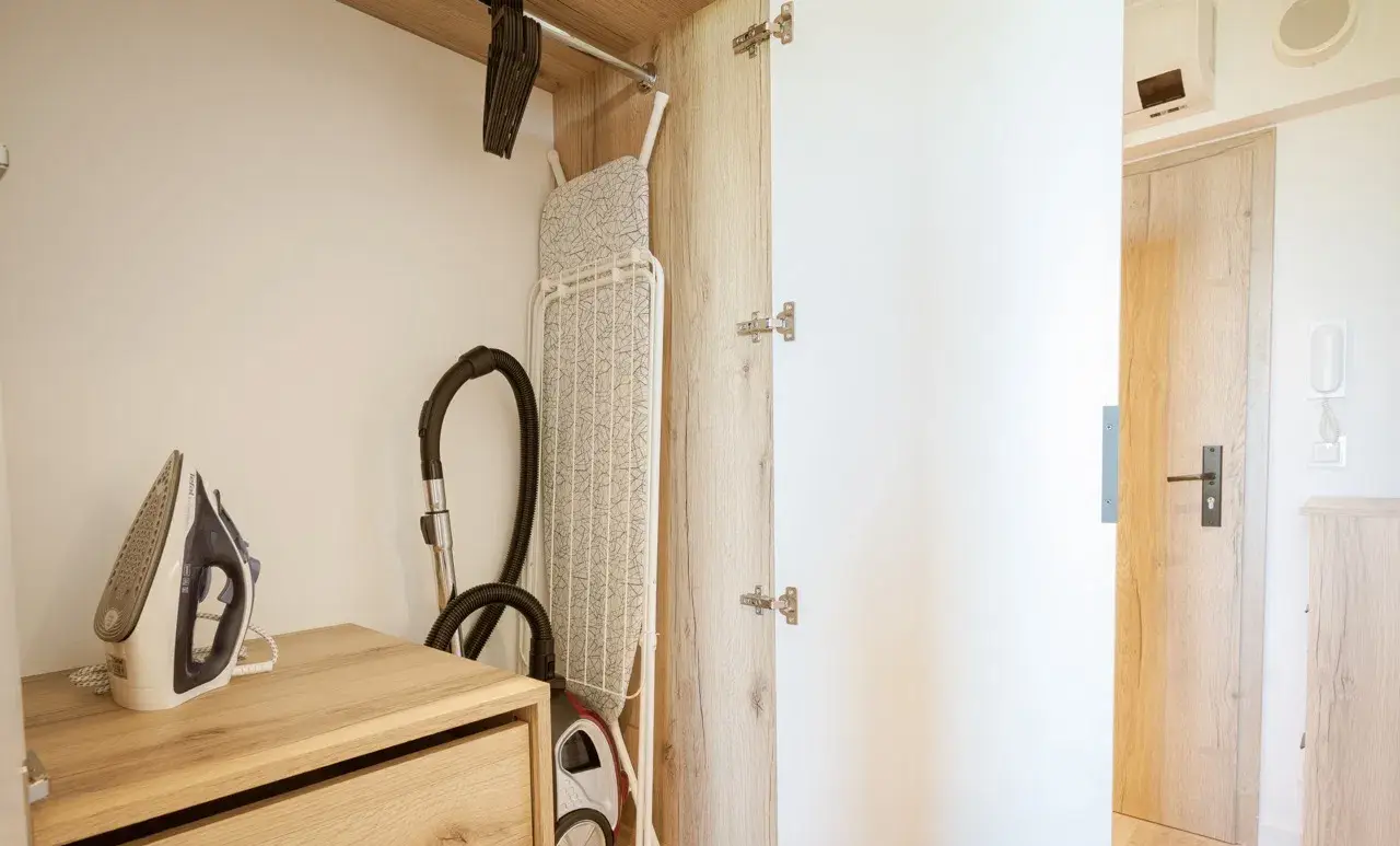 Kawalerka - klima/balkon - Zwycięska 3 BEZ PROWIZJI - zdjęcie 10