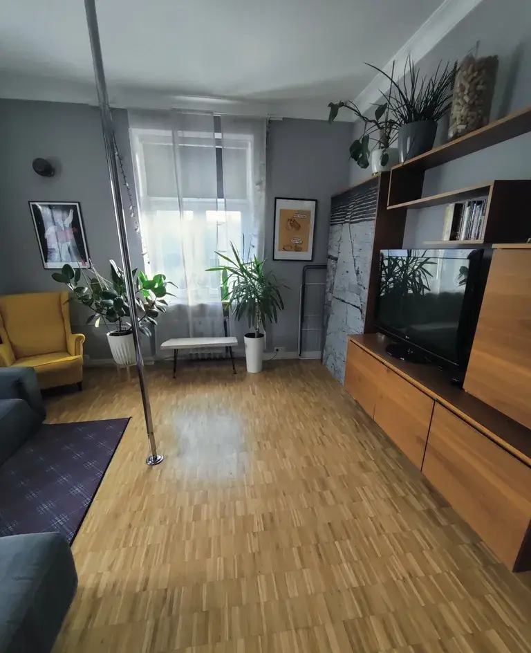 64m2 piękne, jasne mieszkanie w kamienicy, 2 duże pokoje, umeblowane - zdjęcie 8