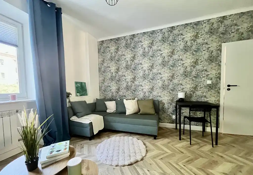 Przestronne mieszkanie 2 pokojowe w bloku z windą - zdjęcie 7
