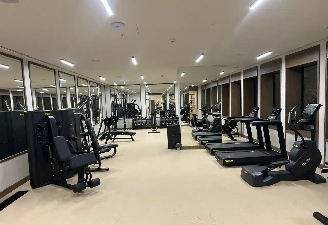 UpperHouse apartament 26m2 w centrum Wrocławia z basenem i spa - zdjęcie 7