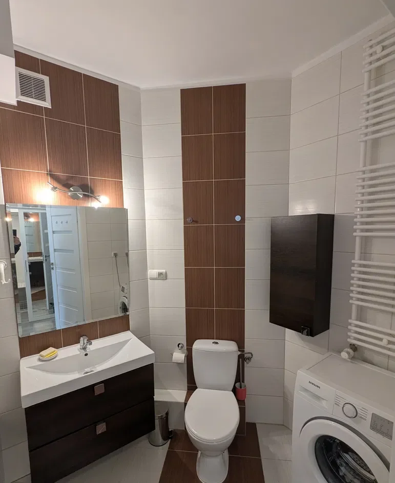 Do wynajęcia kawalerka 38 m² z ogródkiem – Sarmacka 13, parter - zdjęcie 3