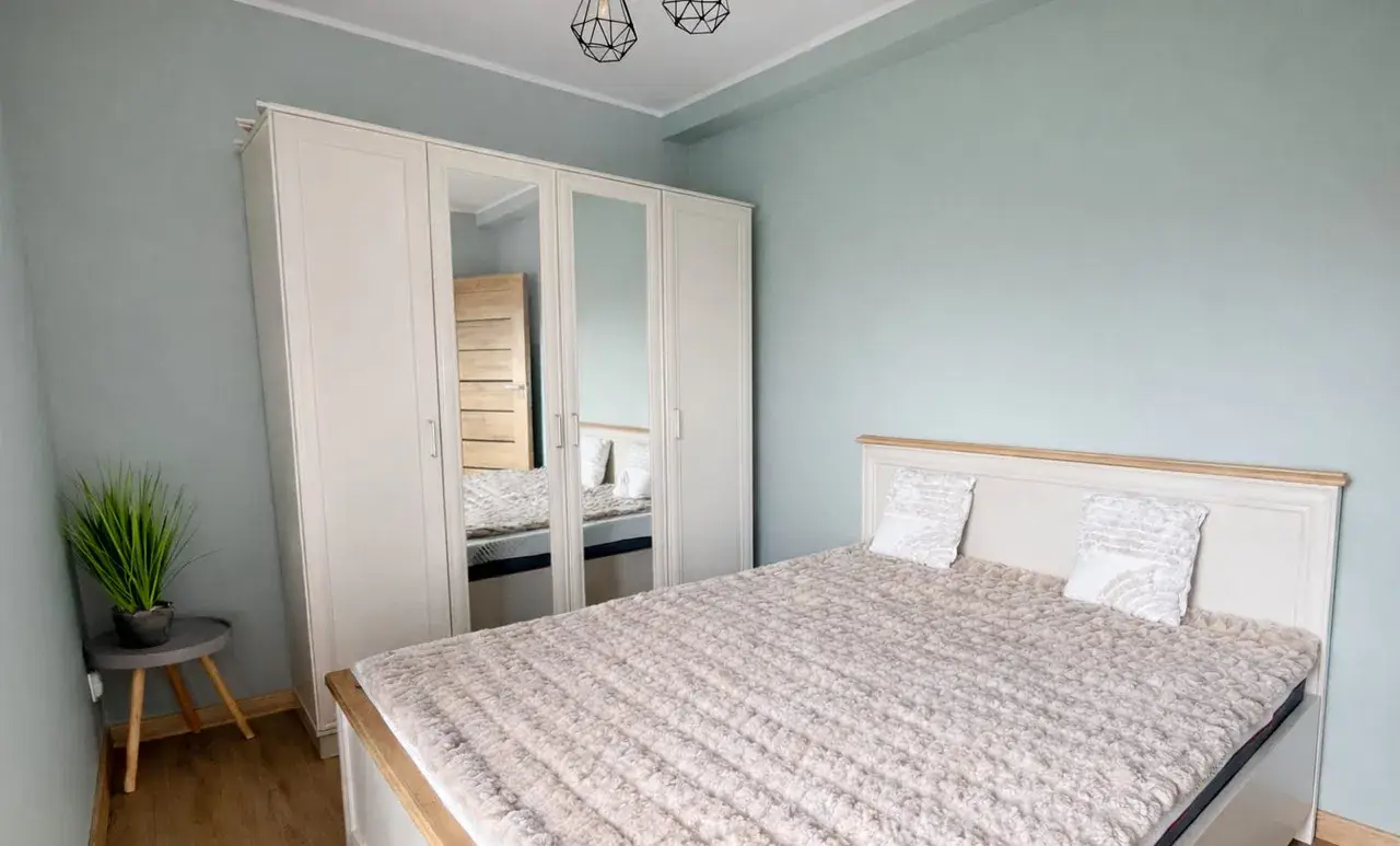 3 pok/75m2/nowe budownictwo/ogródek/garaż/wyposażone i umeblowane - zdjęcie 8