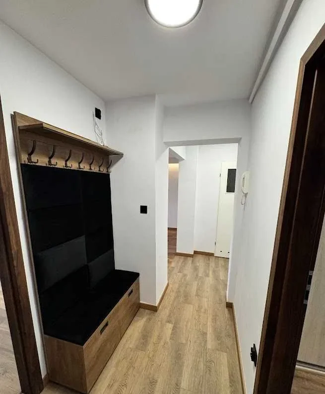 Wynajmę mieszkanie 3 pokoje kuchnia łazienka 60m2 Osiedle Widok parter - zdjęcie 6