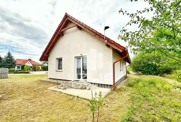 Dom z potencjałem w Kokoszkowach - zdjęcie 9