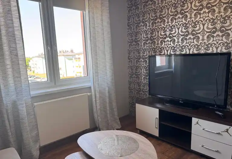 Mieszkanie 2 pokojowe na os. Wimar - zdjęcie 4