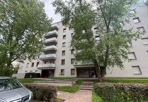 Pl.Bema / Na Szańcach 8d - nowe budownictwo - wyremontowane mieszkanie