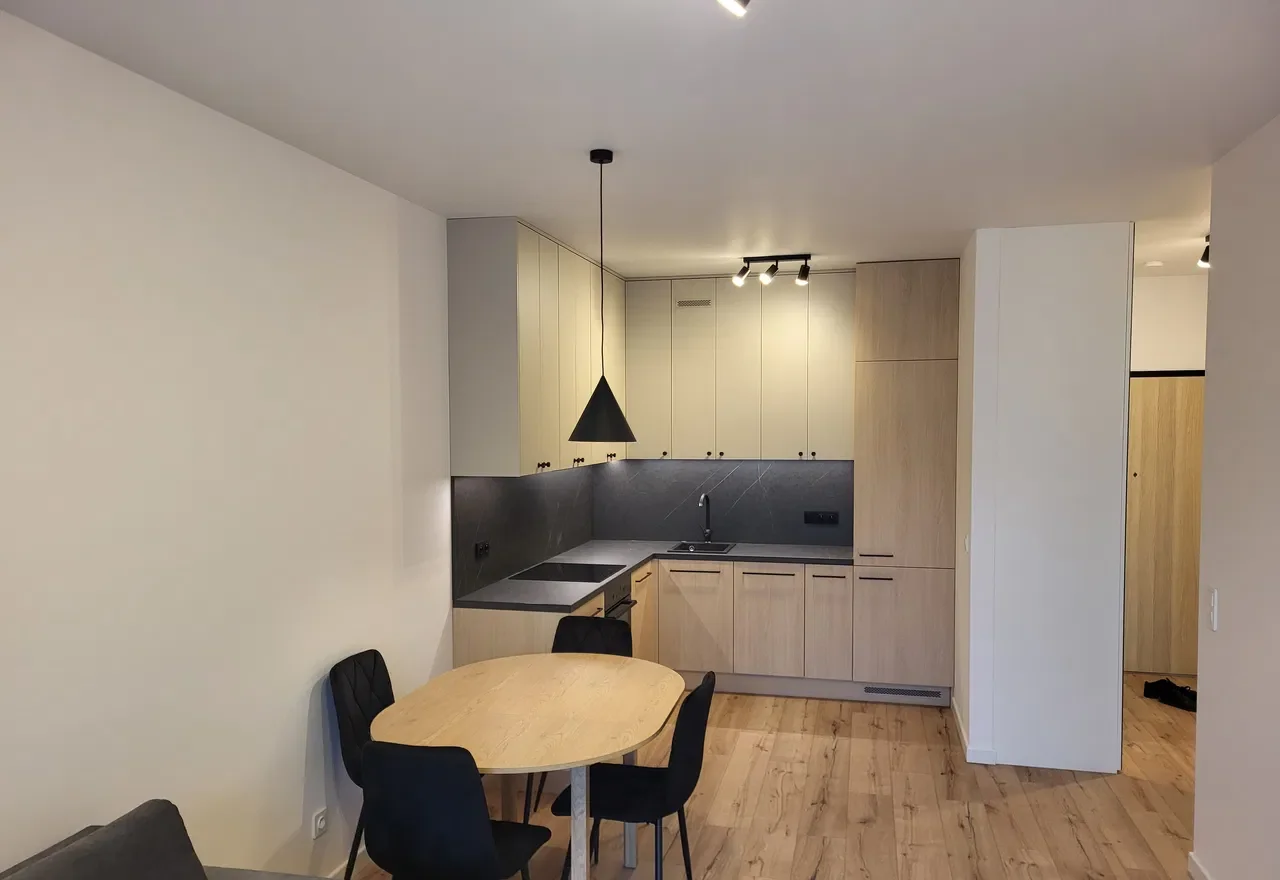 Ciche mieszkanie + garaż - 3900 PLN DO NEGOCJACJI