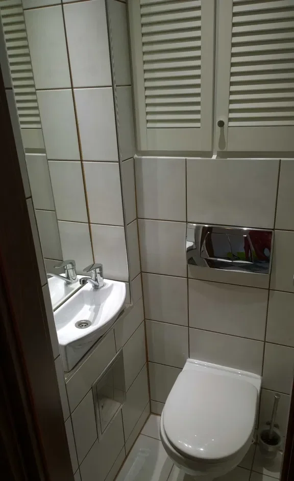 Pokój Centrum pl. Grunwaldzki wieżowiec wysokie piętro winda, łazienka i WC osobne - zdjęcie 6