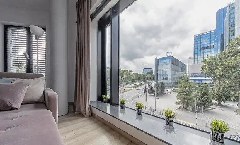 Prestiż w Sercu Poznania Klimatyzowany Apartament - zdjęcie 9