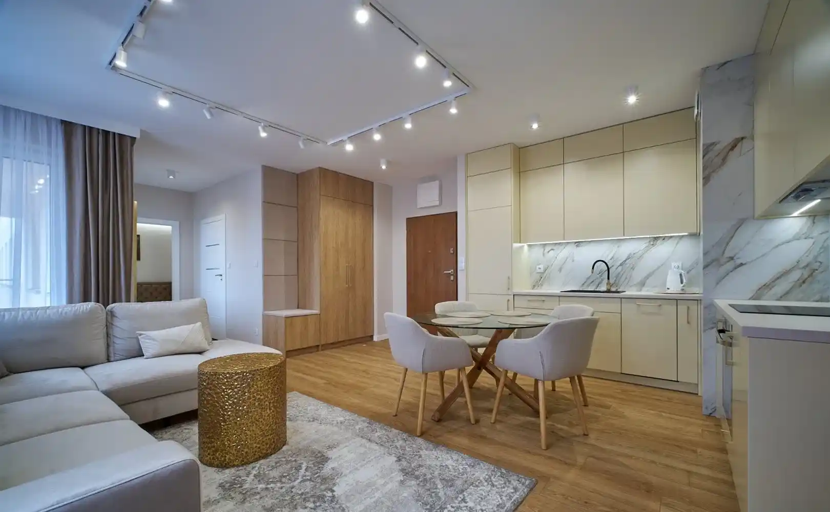 Nowy, komfortowy apartament w centrum ! - zdjęcie 10