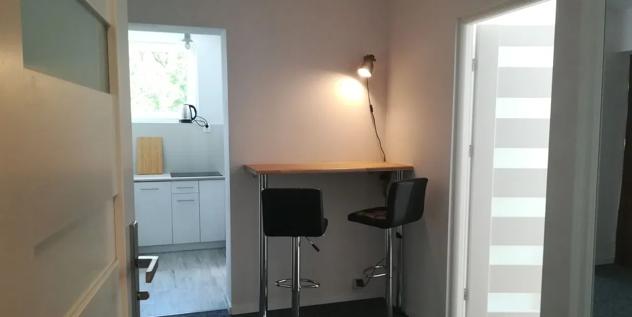 Pokój z balkonem Centrum Aleja Solidarności - zdjęcie 5
