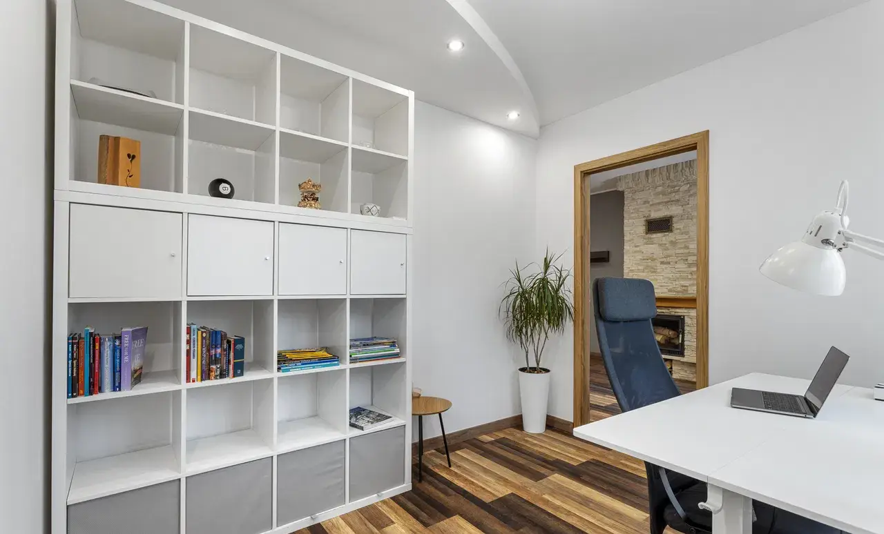 Apartament z kominkiem na Winogradach w Poznaniu - zdjęcie 5