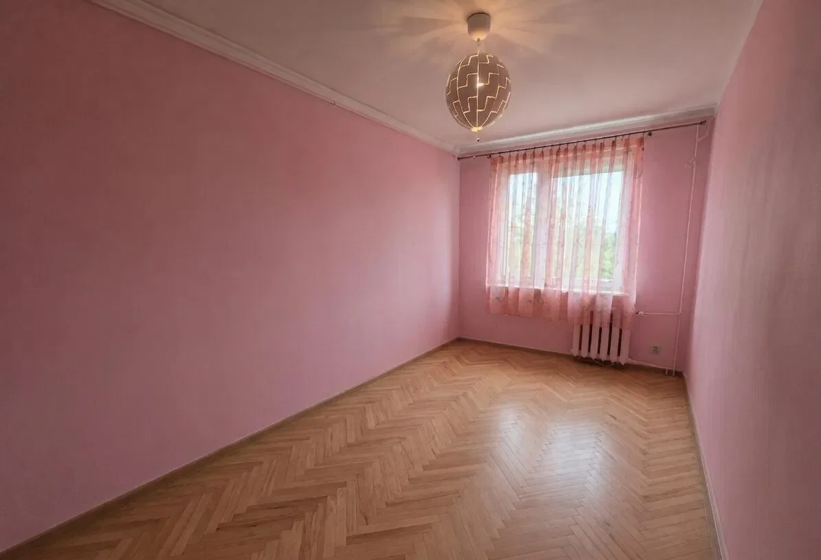 Wyjątkowe mieszkanie 4 pokojowe w sercu Kielc ul Prosta - zdjęcie 8
