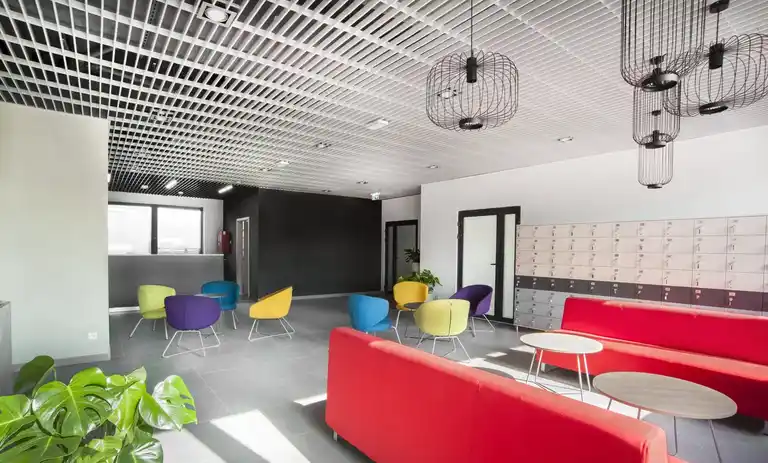 Miniapartamenty, pokoje z łazienką i aneksem kuchennym - zdjęcie 5