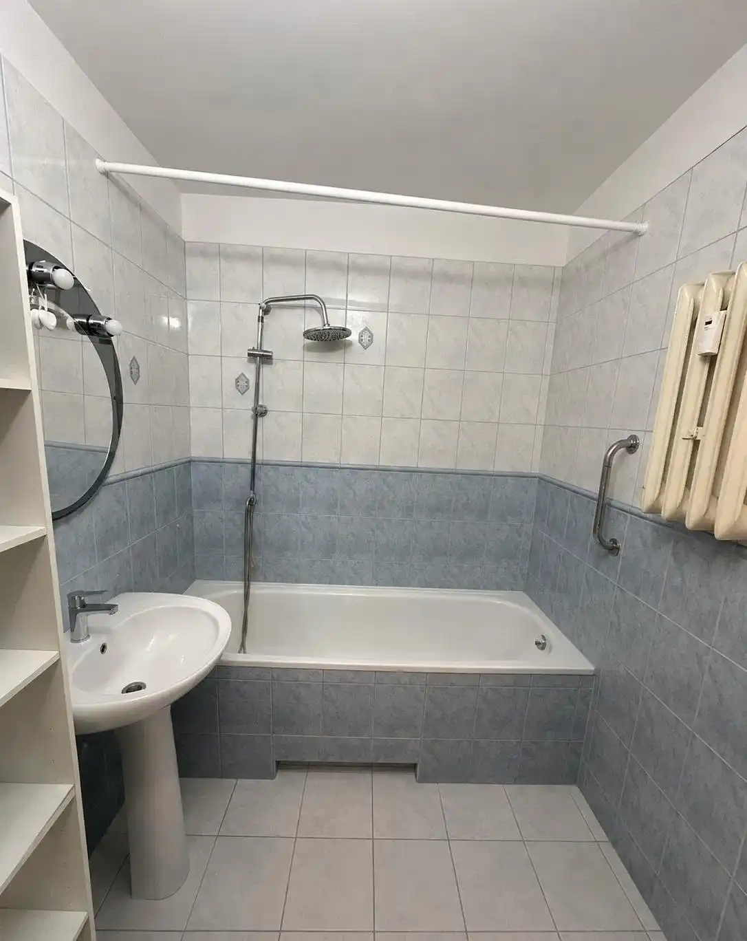 Przestronne 80 metrowe mieszkanie z trzema oddzielnymi pokojami - zdjęcie 8