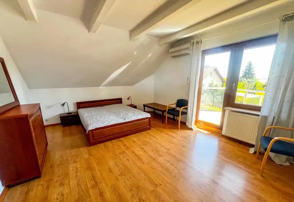 Dom po remoncie 250 m² ogród garaż Bluszczowa - zdjęcie 9