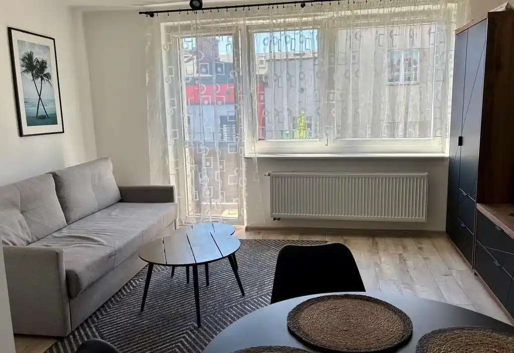 Częstochowa Śródmieście, ul. Waszyngtona - 2 pokojowe mieszkanie z balkonem - zdjęcie 3