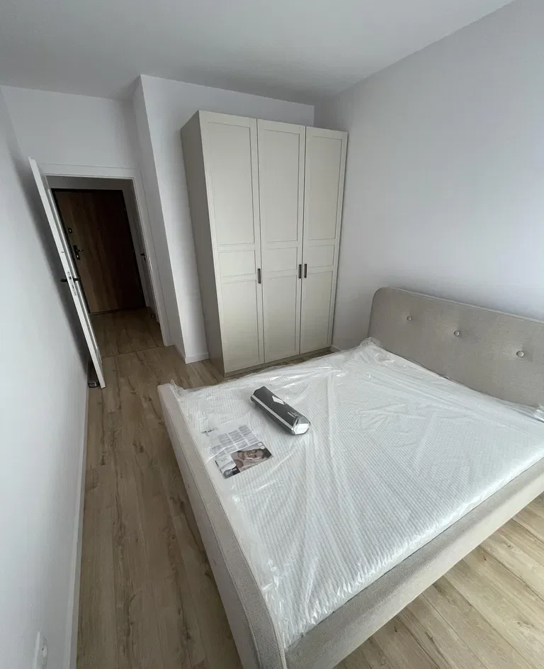 Piękne mieszkanie 3 pokojowe na os. Francuska Park - zdjęcie 8