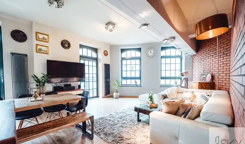 Piekny Apartament Loft, 115m, Centrum