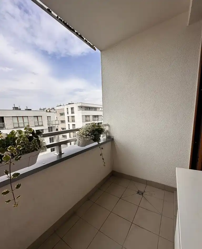 Nowoczesne 3-pokojowe mieszkanie po remoncie, 2 balkony, METRO - zdjęcie 5