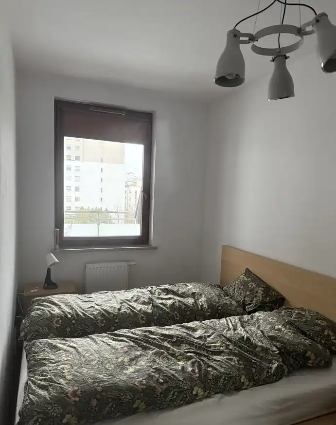 Mieszkanie 40m2, 2-pokoje (balkon, garaż, komórka lokatorska, klima) - zdjęcie 9
