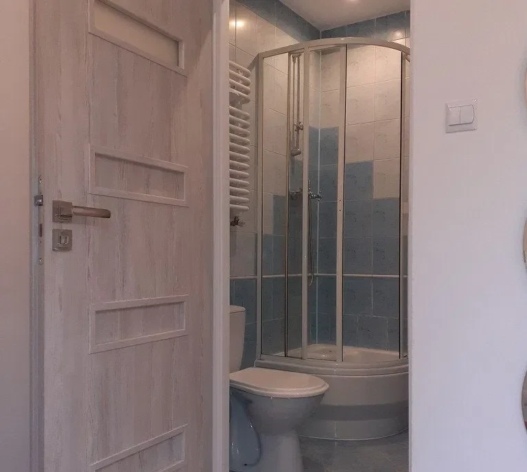 Domek 44m2 po remoncie + podwórko 300m2 Karczew - zdjęcie 7