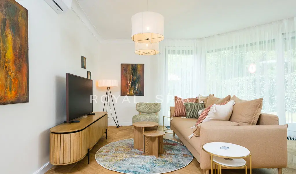 Apartament na Woli Justowskiej z ogrodem - zdjęcie 6