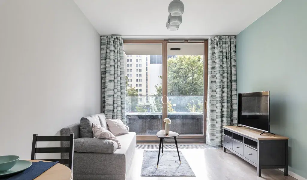 Dwupokojowy apartament blisko Ronda ONZ - zdjęcie 2
