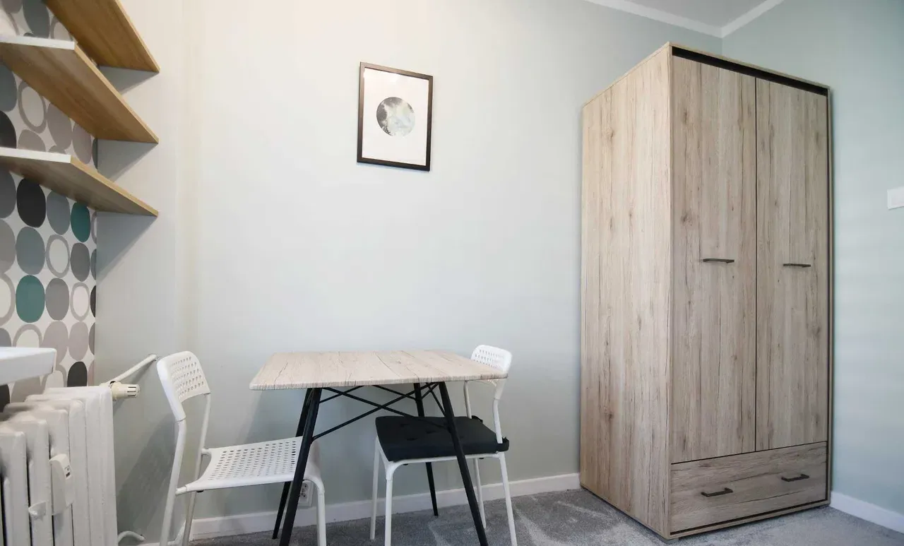 Nowe Miasto 3 pokoje po remoncie 50 m2 ul. Popiełuszki - zdjęcie 5
