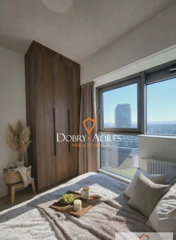 Apartament 10 piętro, 3 pokoje + garaż i komórka l - zdjęcie 7