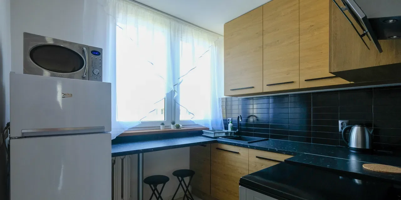 2 pokoje jednoosobowe | Różanka | 3 osoby w mieszkaniu | Bezpieczna - zdjęcie 5
