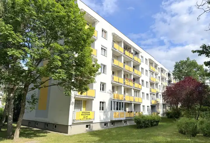 1-pokojowe mieszkanie z balkonem i piwnicą w Zielonej Górze - zdjęcie 2