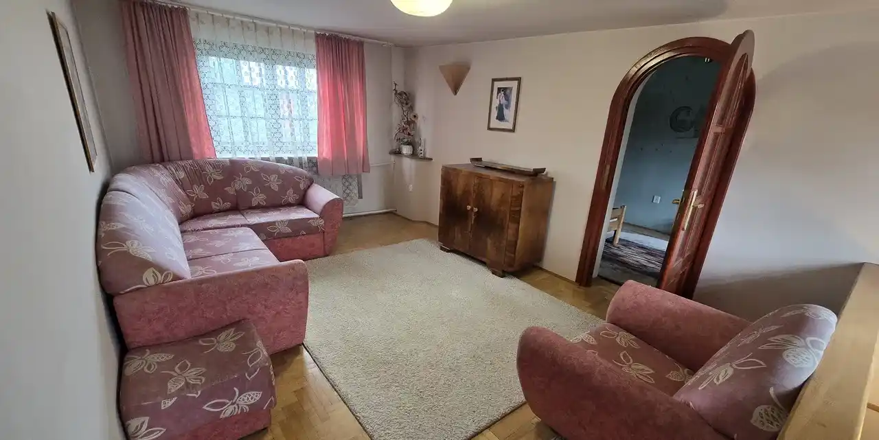 Dom do wynajęcia   220m  taras ogród 4 pokoje   Starówka Mielec - zdjęcie 9