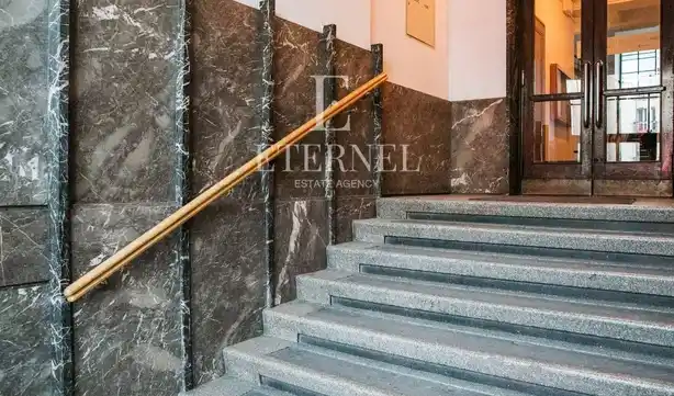 Kawalerka w centrum z antresolą - al. Słowackiego - zdjęcie 10