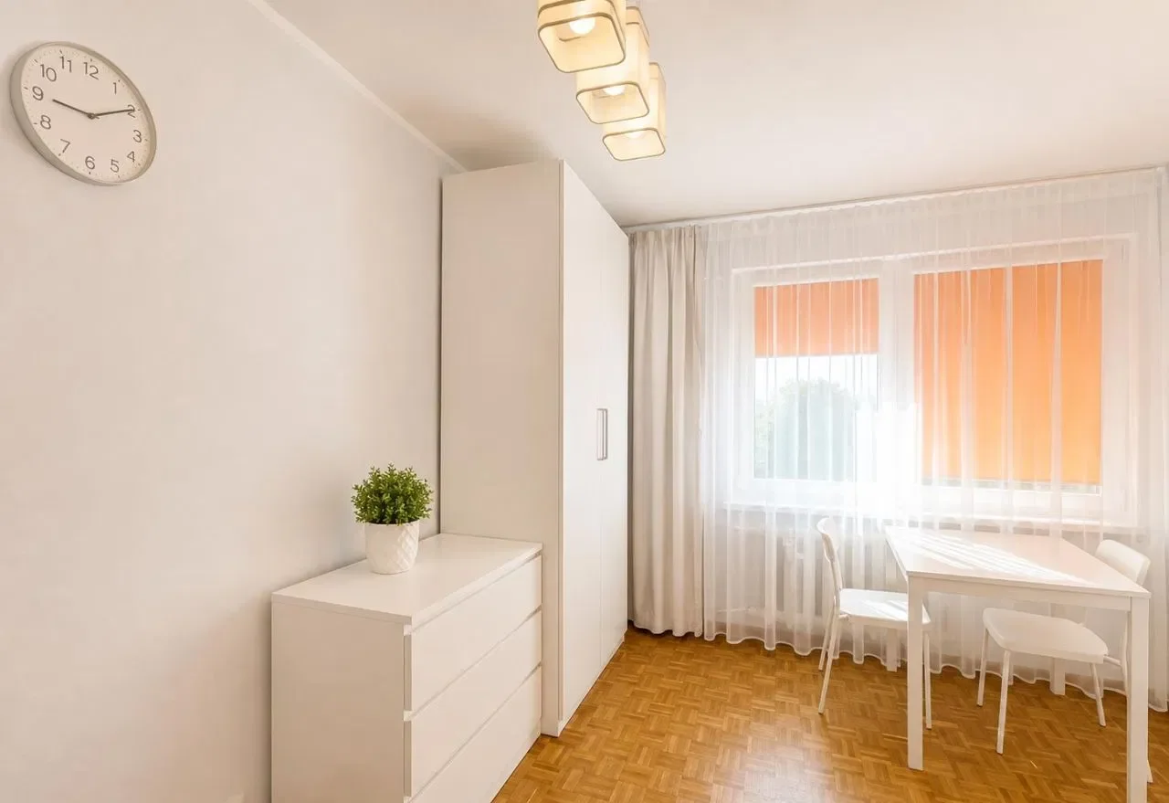 Rataje | 2 Pokoje | Loggia | Widok Na Zieleń Parku - zdjęcie 10