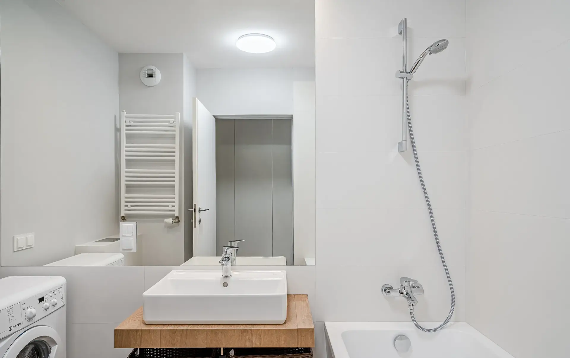 Przytulny apartament w centrum. Sloneczny taras. - zdjęcie 10