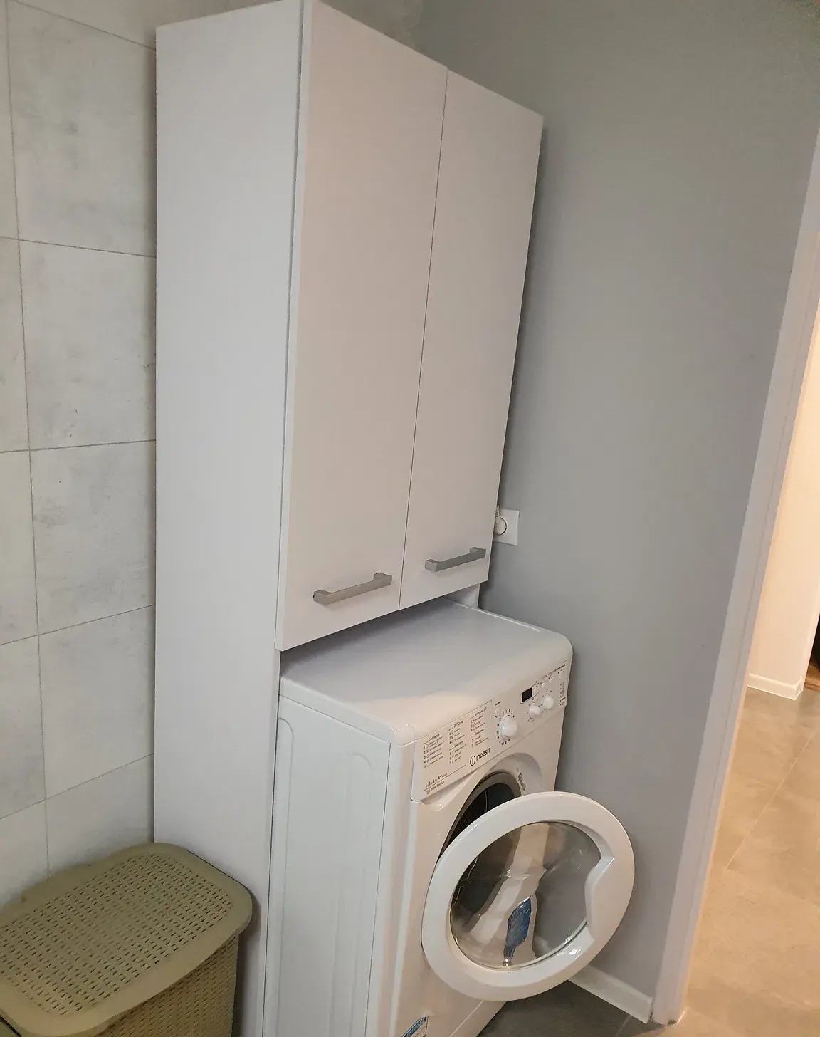 Mieszkanie po generalnym remoncie M4. Oddzielna kuchnia, 3 pokoje - zdjęcie 8