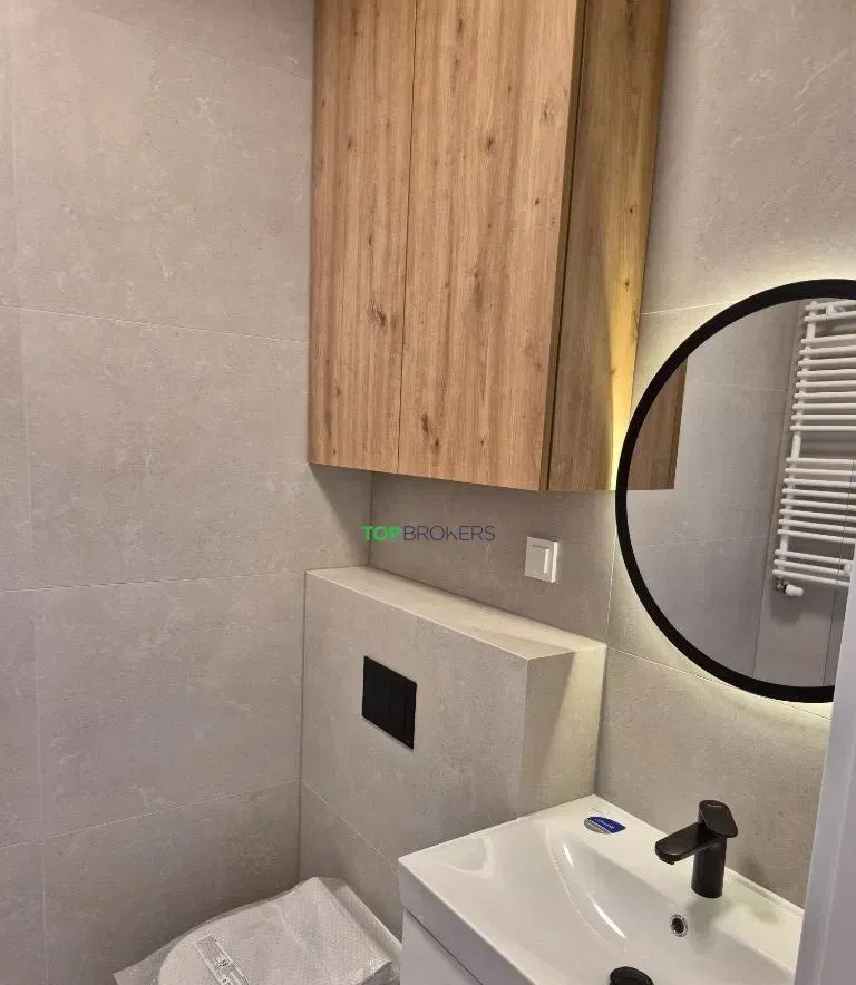 Przestronne, jasne 4 pokoje, duży balkon, garaż - zdjęcie 9