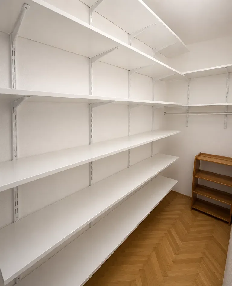 Przestronny pokój z dużą garderobą w centrum Lublin - zdjęcie 3
